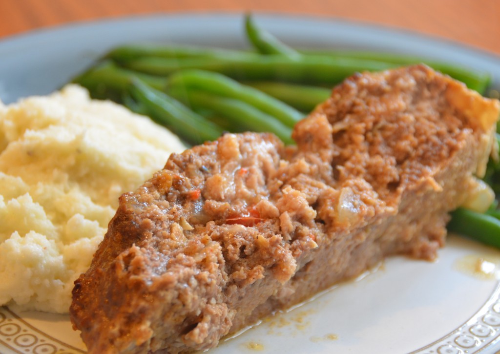 Cajun Meatloaf - healthy, less fat, natural ingredients. GuessWhosCooking.com