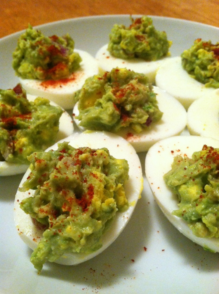 Guacamole Deviled Eggs - dairy free, low carb, gluten free, vegetarian, healthy! Recipe from Guess Who's Cooking