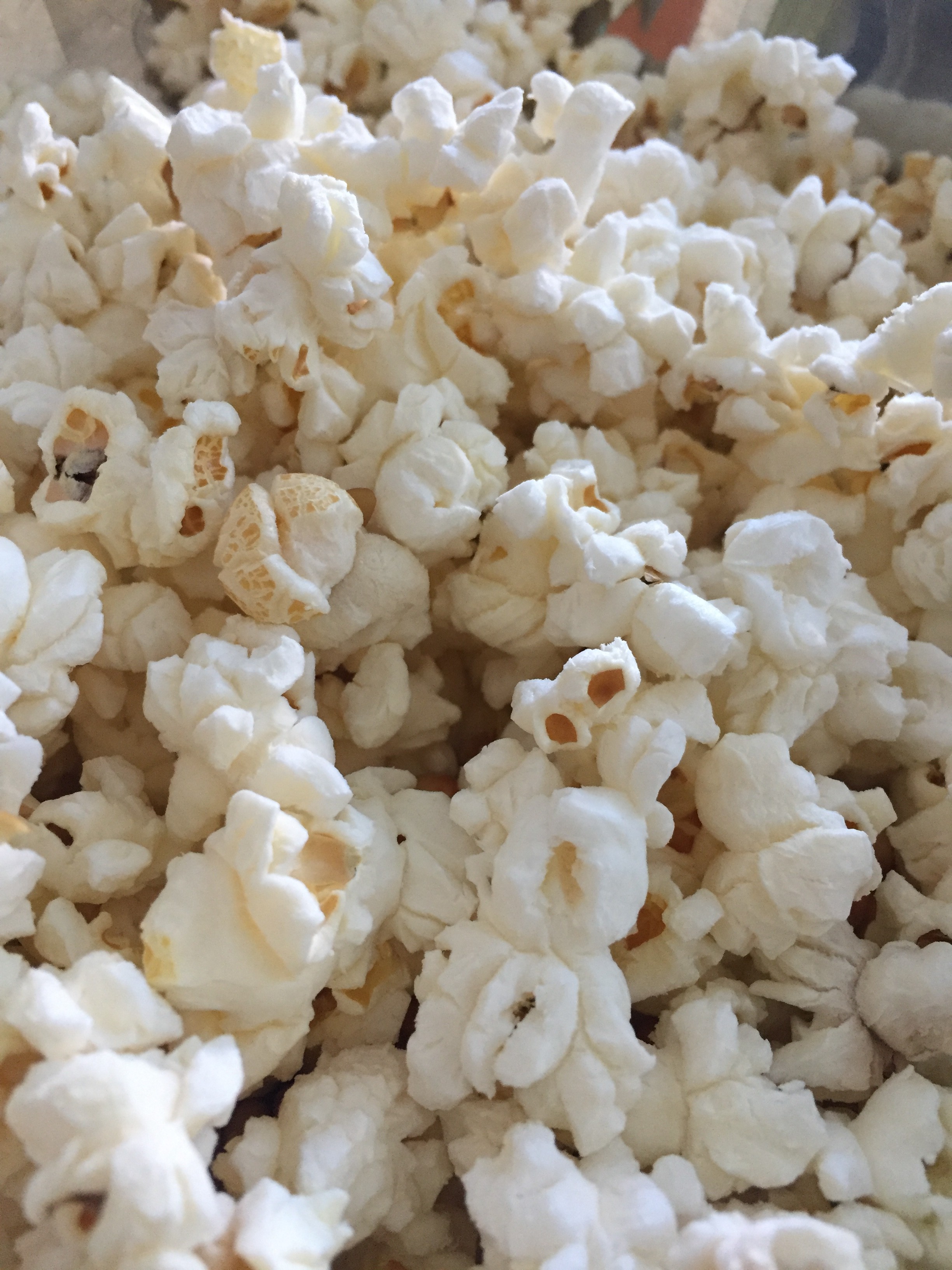 Microwave Popcorn | Guess Who's Cooking | Easy, healthy, all natural